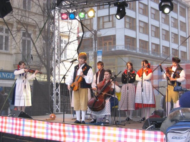 photo2.jpg